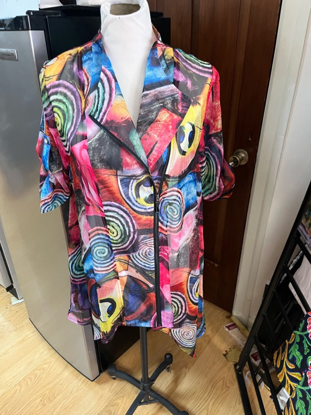 Feratelli Abstract Multicolor Button-Down Shirt - Vibrant Print